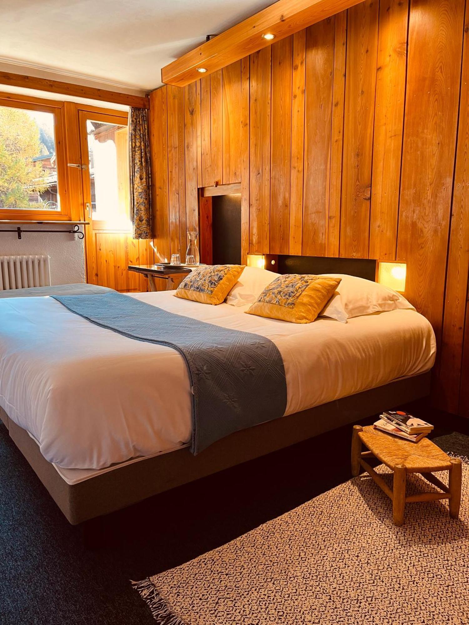 Hôtel les Lorès Val-dʼIsère Extérieur photo