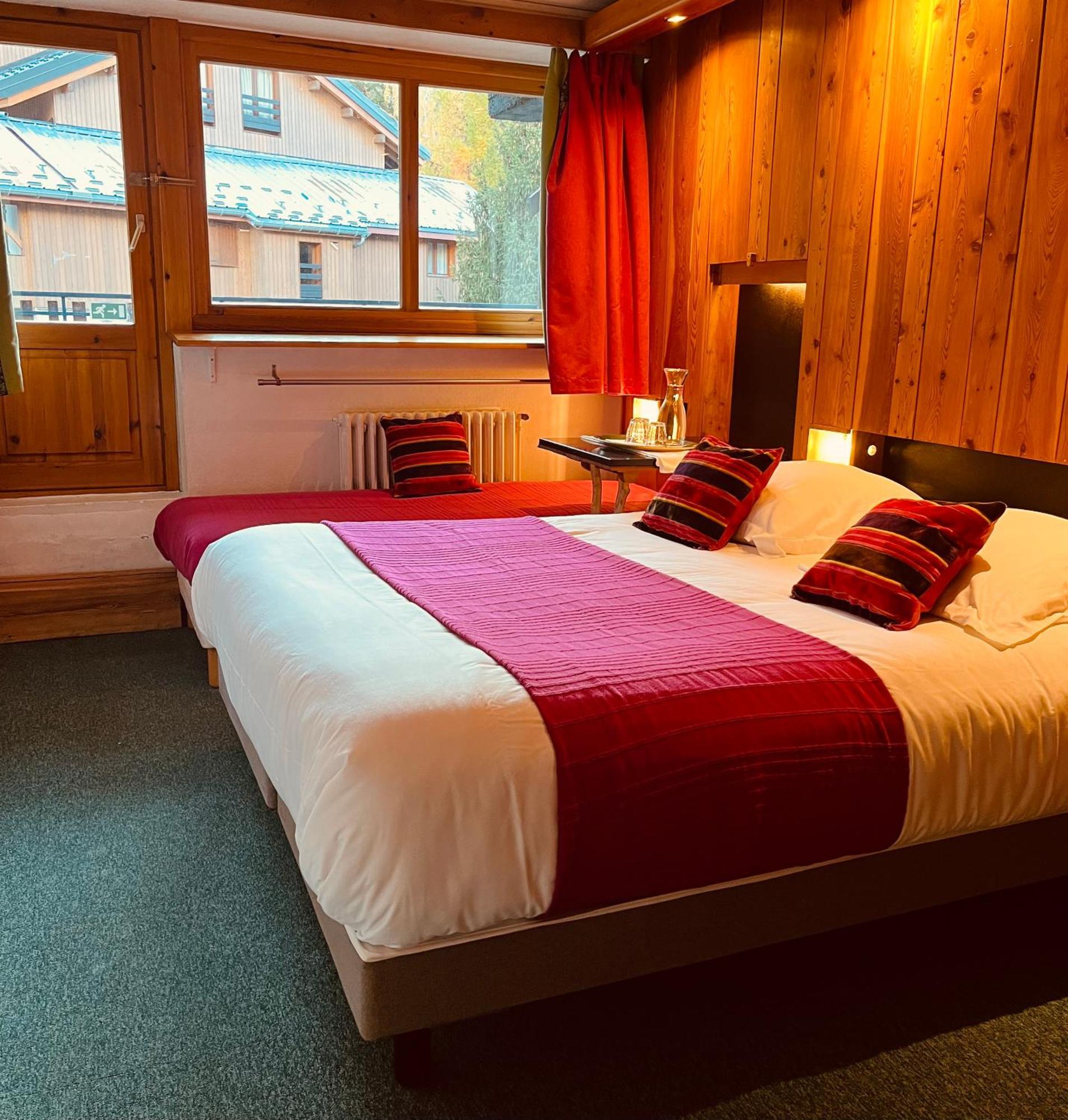 Hôtel les Lorès Val-dʼIsère Extérieur photo